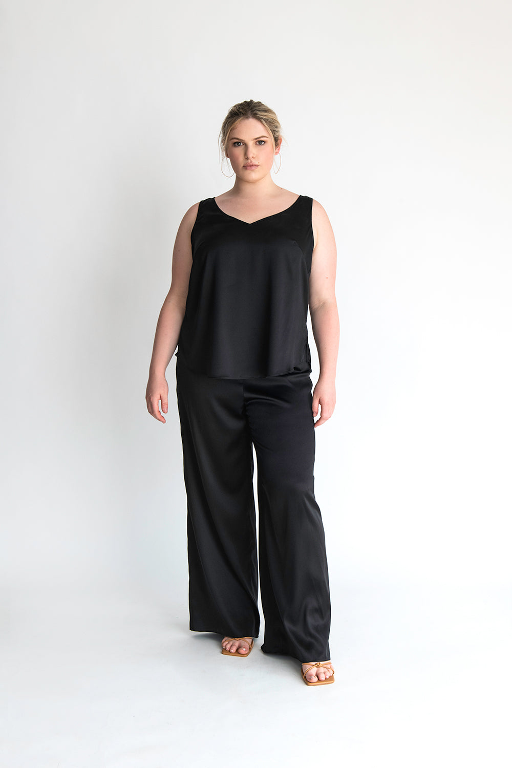 Black palazzo pants outfit