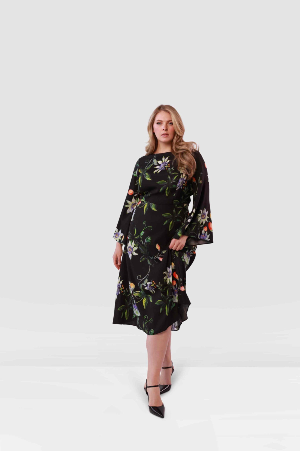 Lucrezia Silk Twill Dress in Dark Floral